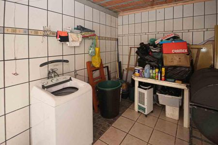 Casa para alugar com 60m², 2 quartos e 1 vagaÁrea de Serviço