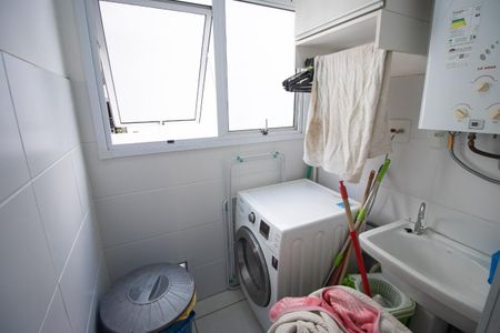 Apartamento à venda com 56m², 2 quartos e 1 vaga