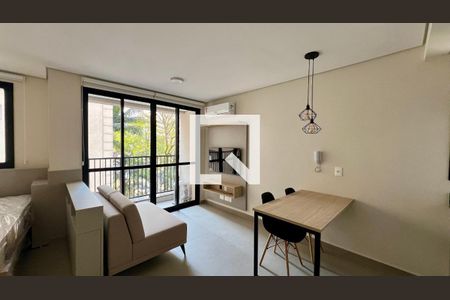 Apartamento para alugar com 32m², 1 quarto e sem vaga