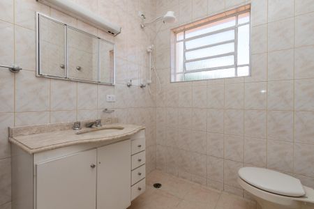 Casa para alugar com 170m², 3 quartos e 2 vagasBanheiro