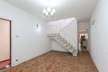 Casa para alugar com 170m², 3 quartos e 2 vagasSala