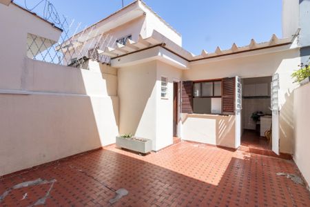Casa para alugar com 170m², 3 quartos e 2 vagasQuintal