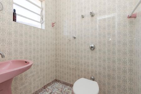 Casa para alugar com 170m², 3 quartos e 2 vagasBanheiro da Suíte