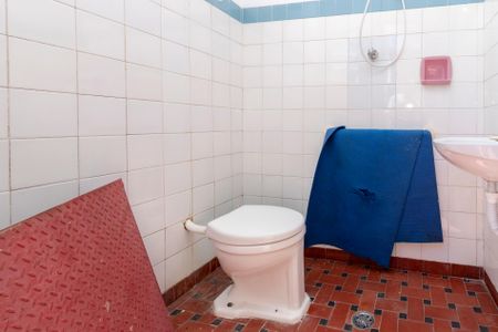 Casa para alugar com 170m², 3 quartos e 2 vagasBanheiro de Serviço