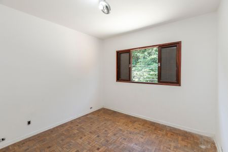 Casa para alugar com 170m², 3 quartos e 2 vagasQuarto 1