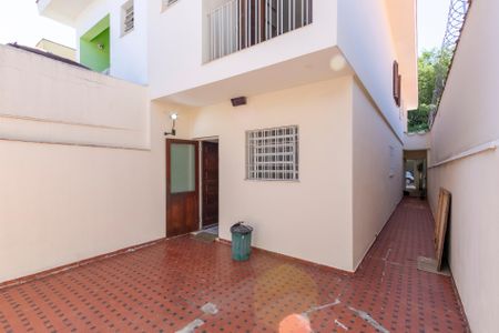 Casa para alugar com 170m², 3 quartos e 2 vagasQuintal