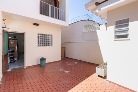 Casa para alugar com 170m², 3 quartos e 2 vagasQuintal