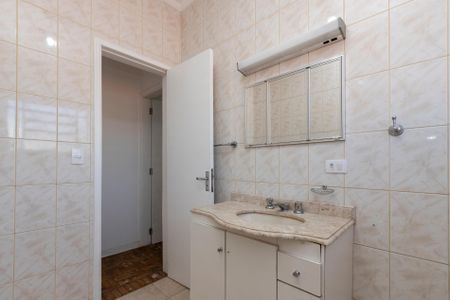 Casa para alugar com 170m², 3 quartos e 2 vagasBanheiro