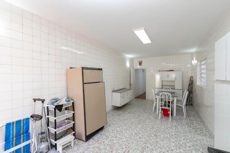 Casa para alugar com 170m², 3 quartos e 2 vagasCozinha