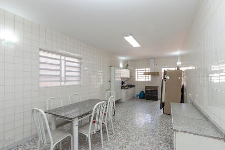 Casa para alugar com 170m², 3 quartos e 2 vagasCopa