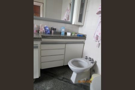 Apartamento para alugar com 160m², 4 quartos e 3 vagas