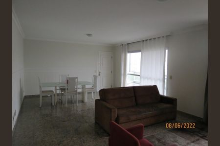 Apartamento para alugar com 160m², 4 quartos e 3 vagas