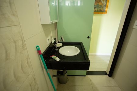Apartamento para alugar com 60m², 2 quartos e 1 vaga Apartamento para alugar com 60m², 2 quartos e 1 vagaBanheiro
