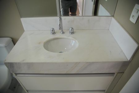 Apartamento para alugar com 92m², 3 quartos e 2 vagasBanheiro do Quarto 2