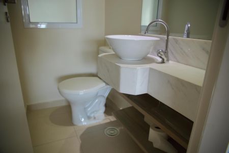 Apartamento para alugar com 92m², 3 quartos e 2 vagasBanheiro de Serviço