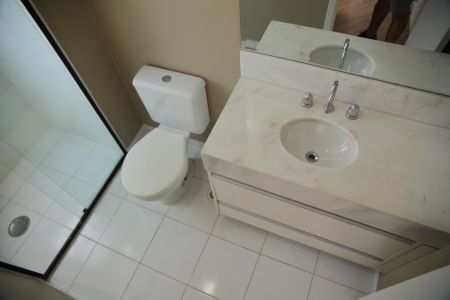 Apartamento para alugar com 92m², 3 quartos e 2 vagasBanheiro do Quarto 2