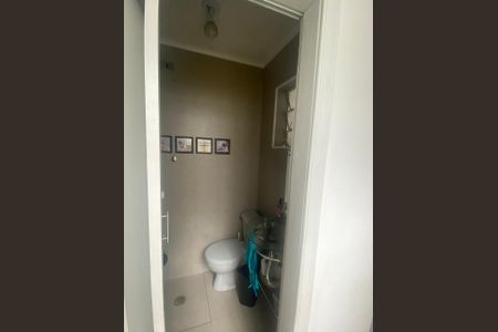 Casa à venda com 100m², 3 quartos e 1 vagaBanheiro 2