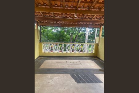 Casa à venda com 100m², 3 quartos e 1 vagaÁrea Externa