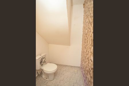 Casa à venda com 253m², 4 quartos e 2 vagasLavabo