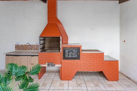 Casa à venda com 253m², 4 quartos e 2 vagasÁrea de lazer