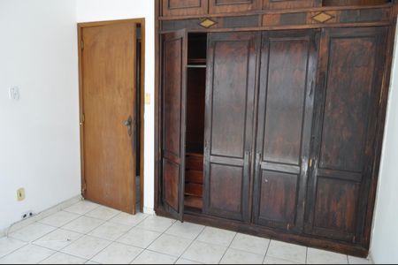 Casa à venda com 211m², 4 quartos e 1 vagaQuarto 2