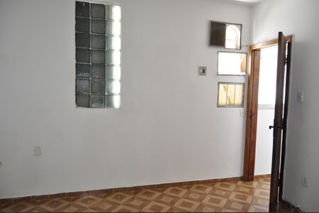 Casa à venda com 211m², 4 quartos e 1 vagaQuarto de Serviço
