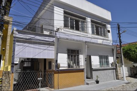 Casa à venda com 211m², 4 quartos e 1 vagaFachada