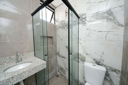 Apartamento para alugar com 30m², 2 quartos e sem vaga Apartamento para alugar com 30m², 2 quartos e sem vagaBanheiro