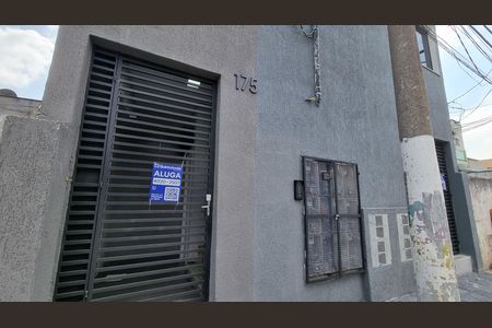 Apartamento para alugar com 30m², 2 quartos e sem vaga Apartamento para alugar com 30m², 2 quartos e sem vagaFachada