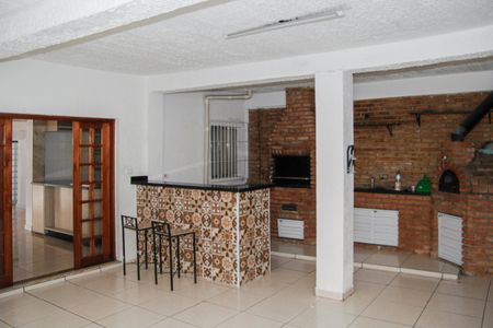 Casa à venda com 300m², 5 quartos e 4 vagasÁrea comum