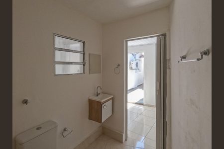 Casa à venda com 300m², 5 quartos e 4 vagasBanheiro 4