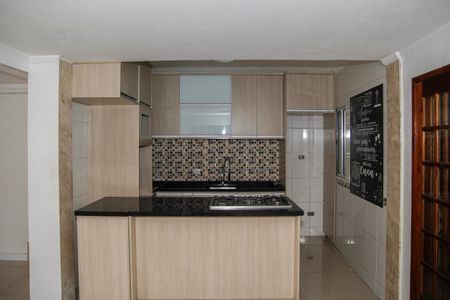 Casa à venda com 300m², 5 quartos e 4 vagasCozinha