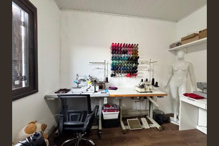 Casa à venda com 180m², 2 quartos e 2 vagasQuarto 1