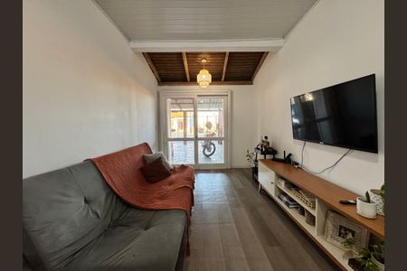 Casa à venda com 180m², 2 quartos e 2 vagasSala