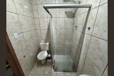 Casa à venda com 180m², 2 quartos e 2 vagasBanheiro