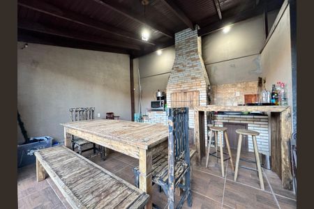 Casa à venda com 180m², 2 quartos e 2 vagasÁrea Gourmet