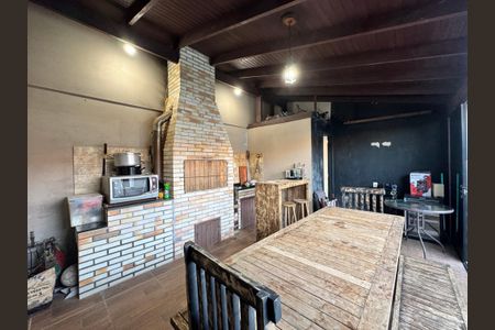 Casa à venda com 180m², 2 quartos e 2 vagasÁrea Gourmet