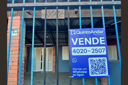 Casa à venda com 180m², 2 quartos e 2 vagasPlaca