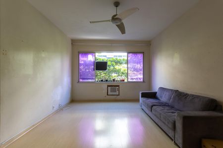 Apartamento à venda com 110m², 3 quartos e 1 vagaSala