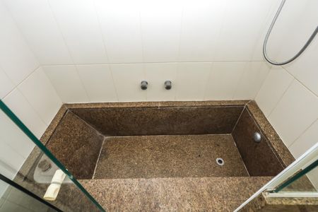 Apartamento à venda com 196m², 3 quartos e 2 vagasBanheiro Social