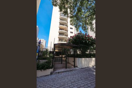 Apartamento à venda com 196m², 3 quartos e 2 vagasFachada