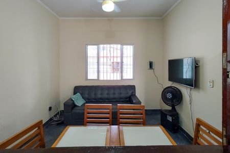 Casa para alugar com 270m², 2 quartos e 2 vagasSala