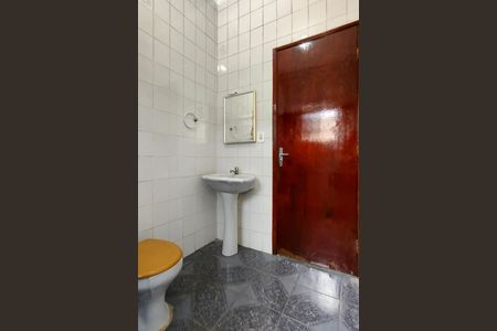 Casa para alugar com 270m², 2 quartos e 2 vagasBanheiro