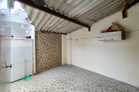 Casa para alugar com 270m², 2 quartos e 2 vagasQuintal