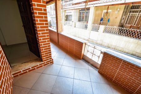 Casa de condomínio à venda com 160m², 3 quartos e sem vaga Casa de condomínio à venda com 160m², 3 quartos e sem vagaVaranda