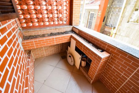 Casa de condomínio à venda com 160m², 3 quartos e sem vaga Casa de condomínio à venda com 160m², 3 quartos e sem vagaVaranda