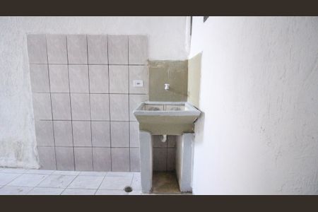 Casa para alugar com 30m², 1 quarto e sem vagaÁrea de Serviço