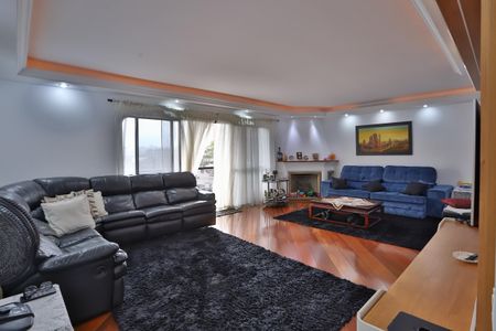 Apartamento à venda com 220m², 3 quartos e 3 vagasSala