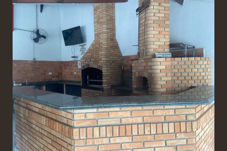 Apartamento à venda com 220m², 3 quartos e 3 vagasChurrasqueira