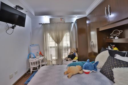 Apartamento à venda com 220m², 3 quartos e 3 vagasQuarto 3